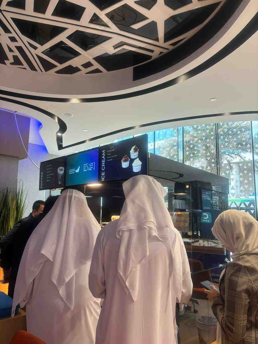 Abu Dhabi Mobility Innovation-Ice Cream Robot 3